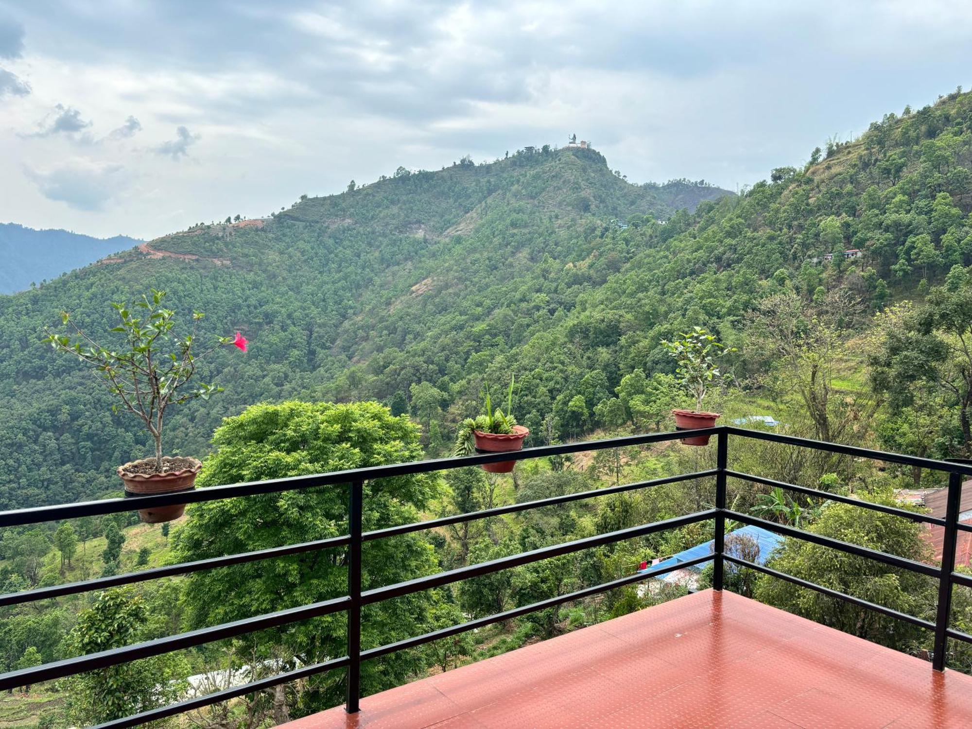 Siddhartha Garden Ayurveda Hotel โพคารา ภายนอก รูปภาพ